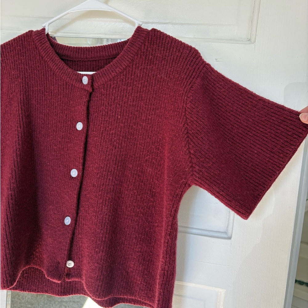 Knit Short sleeved sweater